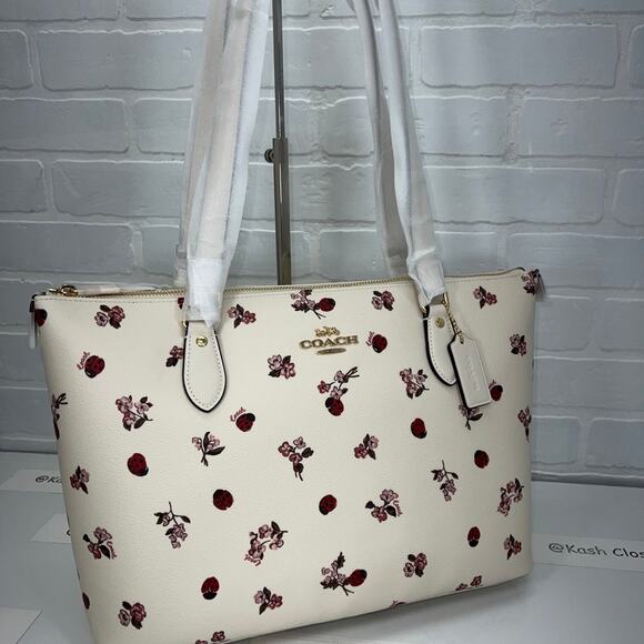Coach Gallery Tote With Ladybug Floral Print Chalk Multi - Picture 2 of 12